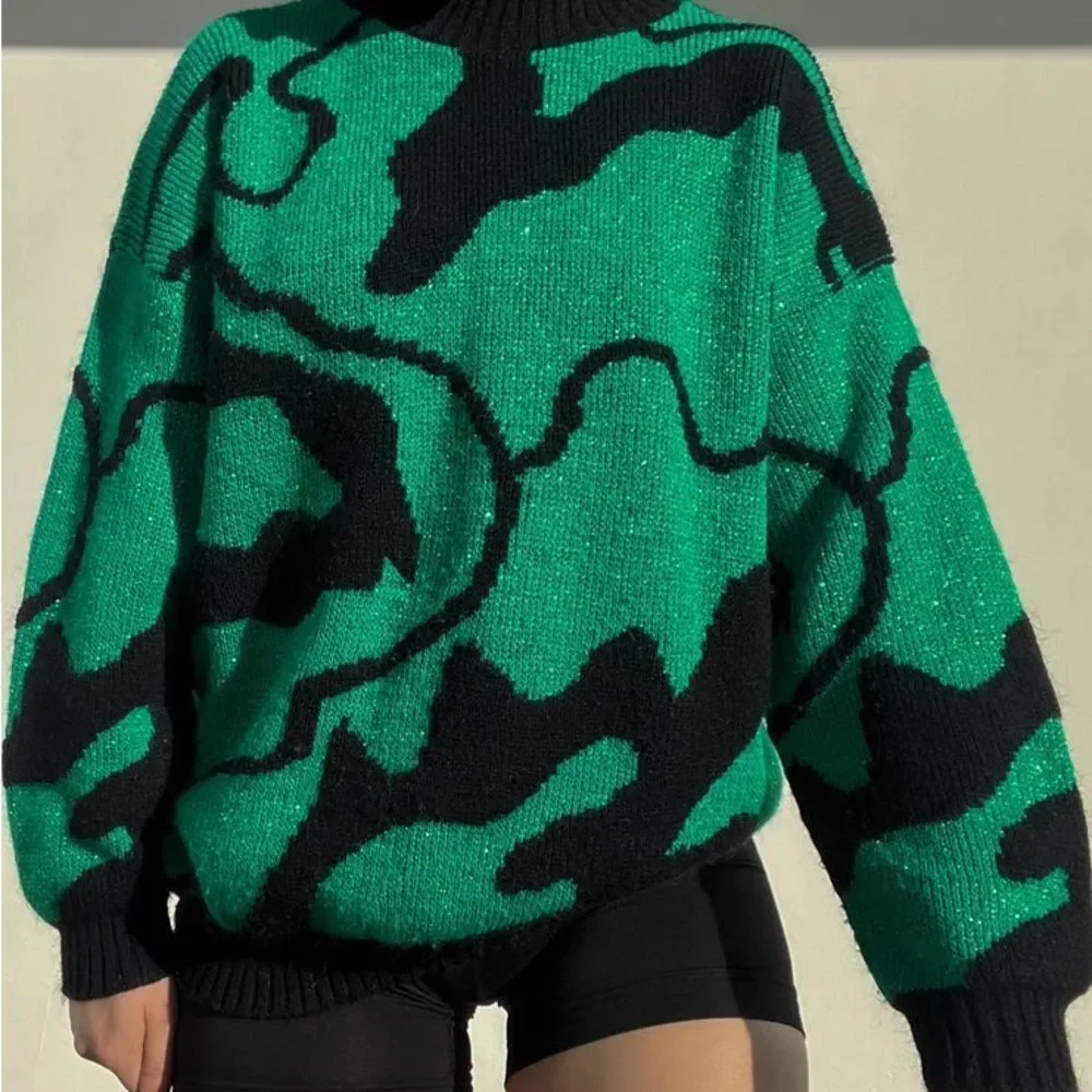 Emerald and Black Crew Neck Sweater with Abstract Design No Size Tag Approxi, M